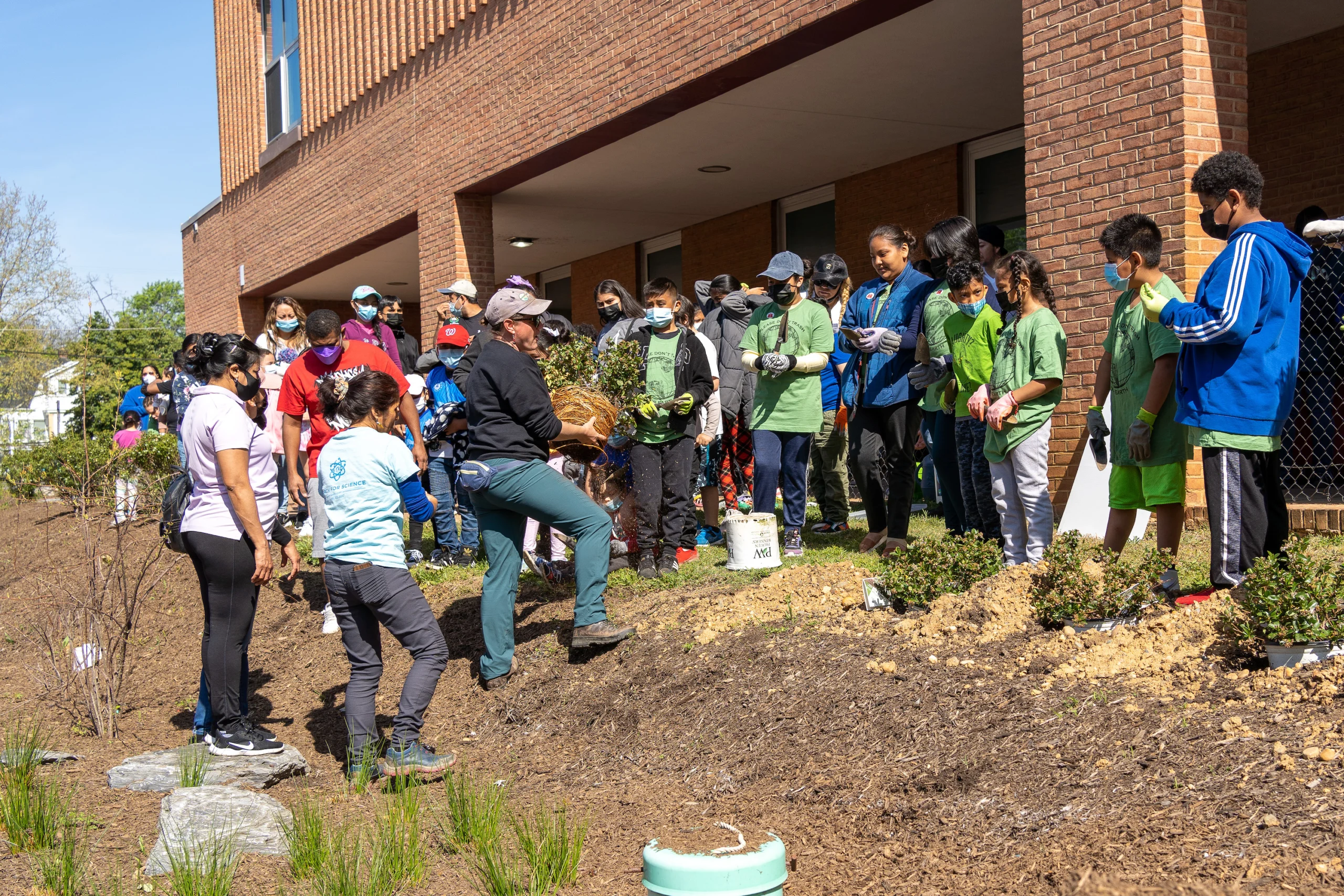 Crowd gathered for the Riverdale ES Earth Day Event April 2022