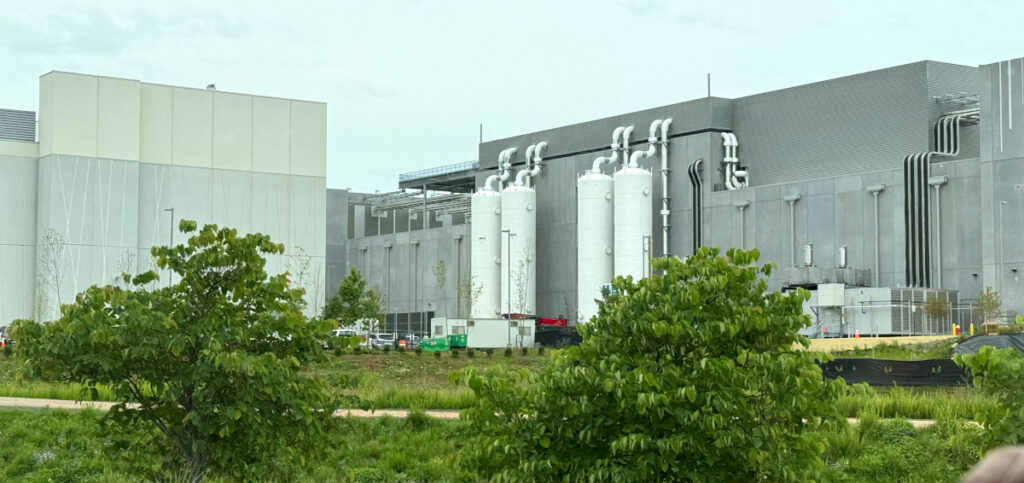 Data Center in Loudoun County (5/27/25)